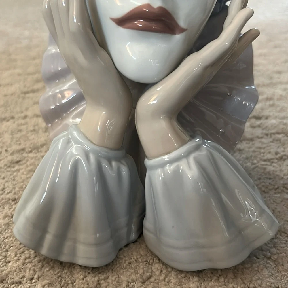 Lladró Jester Pensive Clown 12.5" Figurine Sculpture 5129 Retired MINT Condition - Picture 6 of 7